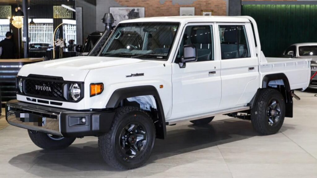 Toyota Land Cruiser Double Cabin